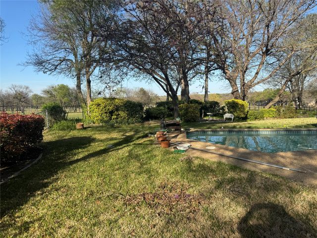 6010 Troon Circle, Garland, TX 75044