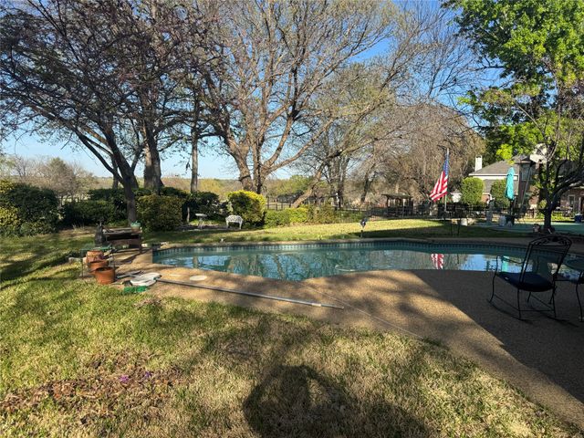 6010 Troon Circle, Garland, TX 75044