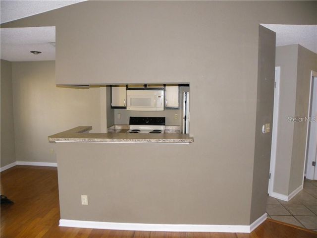 8722 MALLARD RESERVE DRIVE 204, Tampa, FL 33614