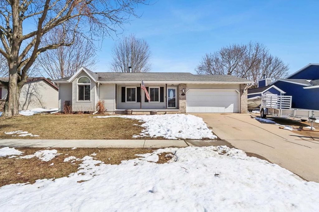1008 Eric Lane, Waunakee, WI 53597