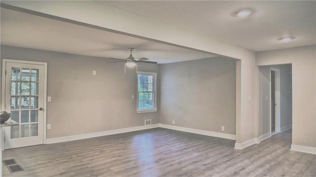 6078 Hillvale Road, Lithonia, GA 30058