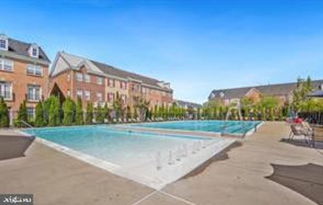 55 INKBERRY CIR, Gaithersburg, MD 20877