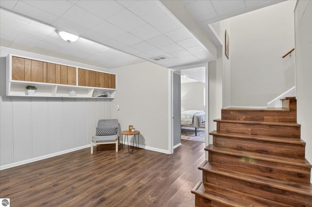 980 Glencoe Road, Alma, MI 48801