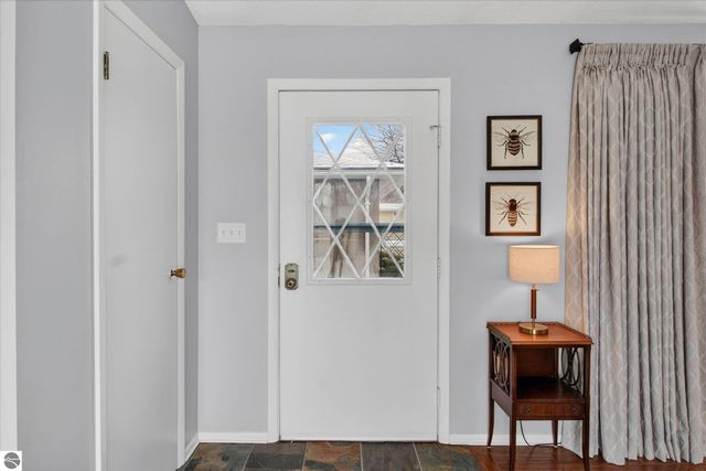 980 Glencoe Road, Alma, MI 48801