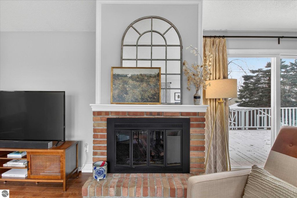 Image 44 of property listing at 980 Glencoe Road, Alma, MI 48801