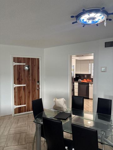 117 Lehane Terrace 210, North Palm Beach, FL 33408