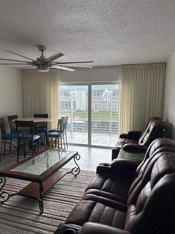 117 Lehane Terrace 210, North Palm Beach, FL 33408