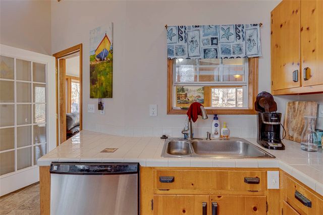 203 Snead Lane, Westminster, SC 29693