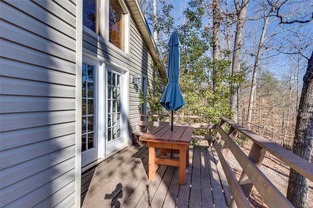 203 Snead Lane, Westminster, SC 29693