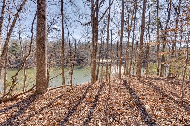 203 Snead Lane, Westminster, SC 29693