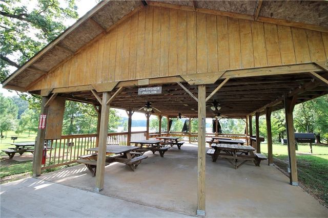 203 Snead Lane, Westminster, SC 29693