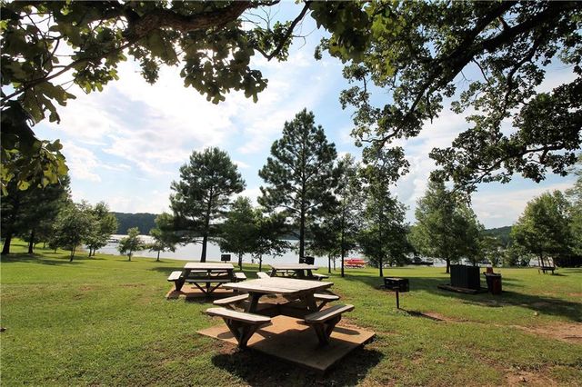 203 Snead Lane, Westminster, SC 29693