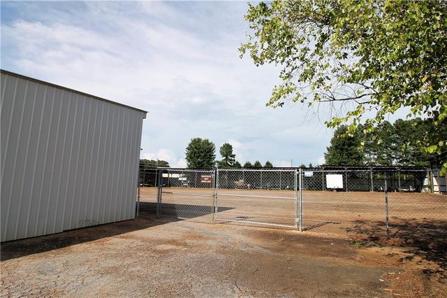 203 Snead Lane, Westminster, SC 29693