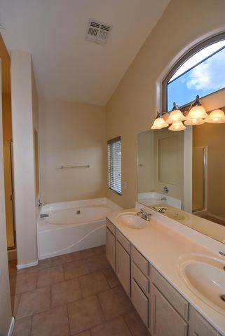 13456 N Wide View Drive, Oro Valley, AZ 85755