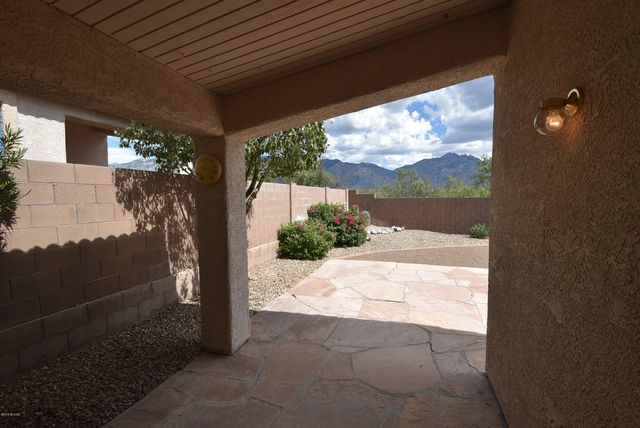 13456 N Wide View Drive, Oro Valley, AZ 85755