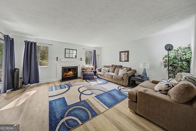 2911 Ironwood Road, Marietta, GA 30067