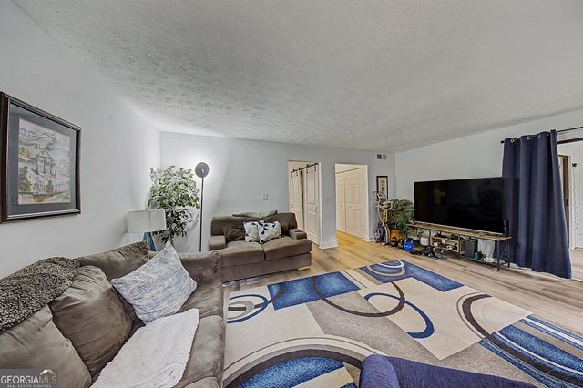 2911 Ironwood Road, Marietta, GA 30067