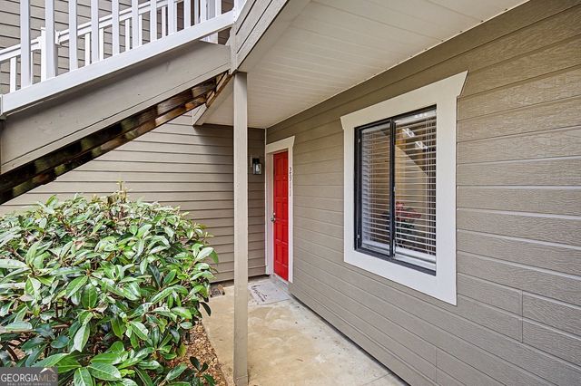 2911 Ironwood Road, Marietta, GA 30067