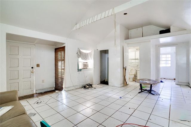 3212 56TH AVENUE N, St Petersburg, FL 33714
