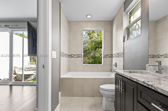 619 SW 17th St 619, Fort Lauderdale, FL 33315