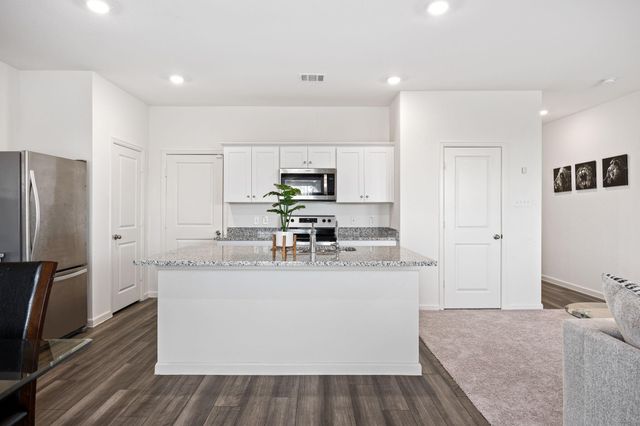 10143 California Lily Ln Lane, Houston, TX 77016