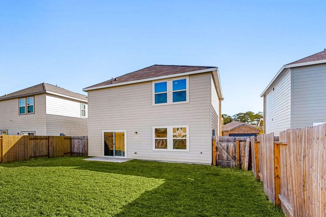 10143 California Lily Ln Lane, Houston, TX 77016