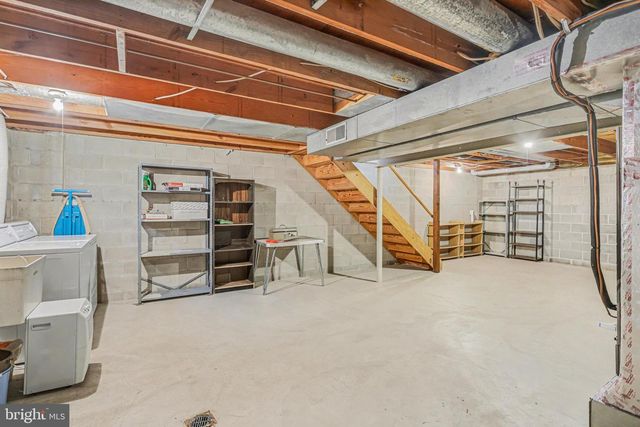 101 W VINE STREET, Shiremanstown, PA 17011