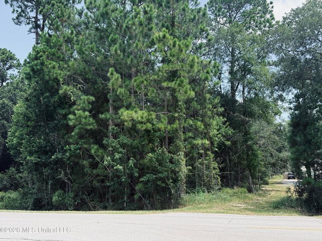 000 Old Spanish Trail, Ocean Springs, MS 39564