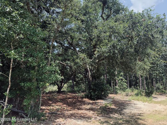 000 Old Spanish Trail, Ocean Springs, MS 39564