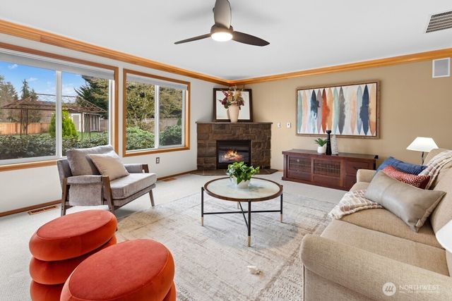 4184 327th Circle NE, Carnation, WA 98014