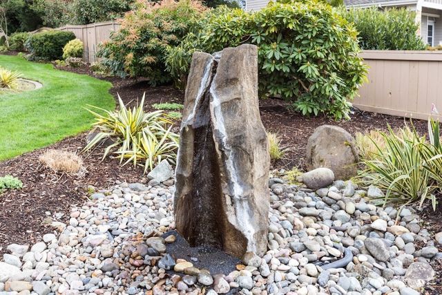 4184 327th Circle NE, Carnation, WA 98014