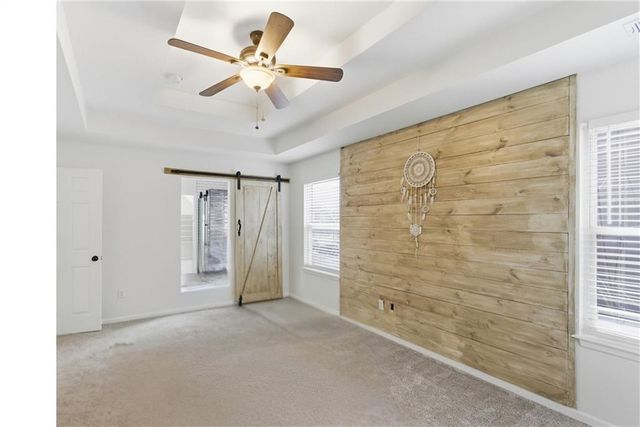 17927 W 158 Street, Olathe, KS 66062