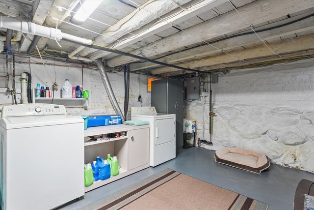 28 Lennon St, Gardner, MA 01440