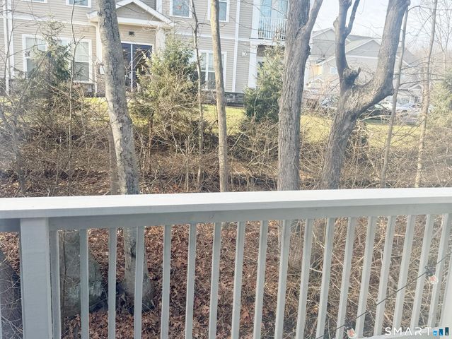 10 Glenview Drive 10, Cromwell, CT 06416