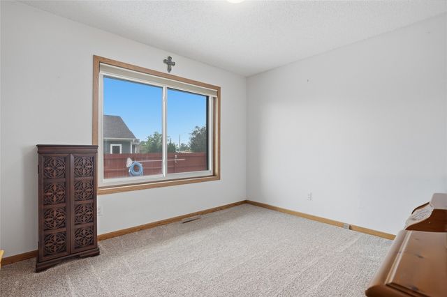 398 Sierra Trace, Coralville, IA 52241