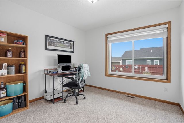 398 Sierra Trace, Coralville, IA 52241