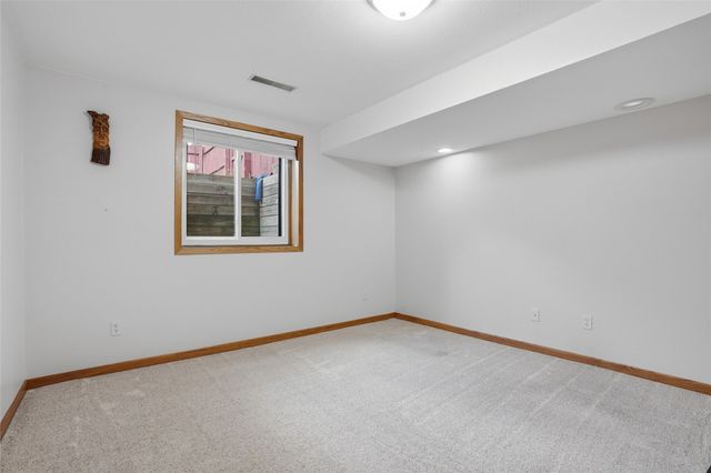 398 Sierra Trace, Coralville, IA 52241