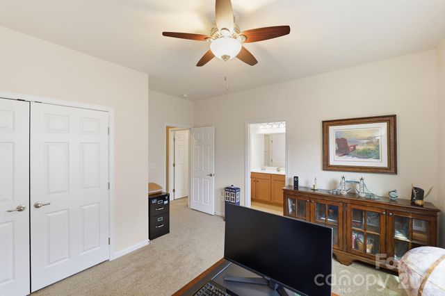 8480 Penton Place, Harrisburg, NC 28075