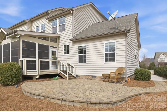 8480 Penton Place, Harrisburg, NC 28075