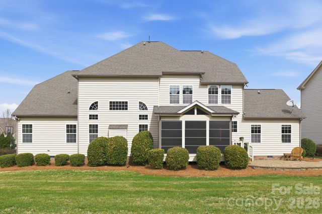 8480 Penton Place, Harrisburg, NC 28075