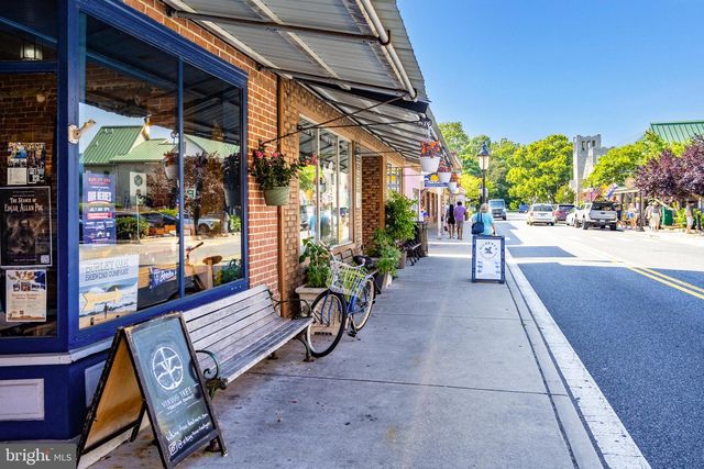 302 FRANKLIN AVE, Berlin, MD 21811