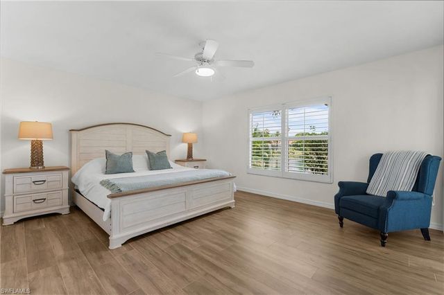 4907 Europa DR, Naples, FL 34105