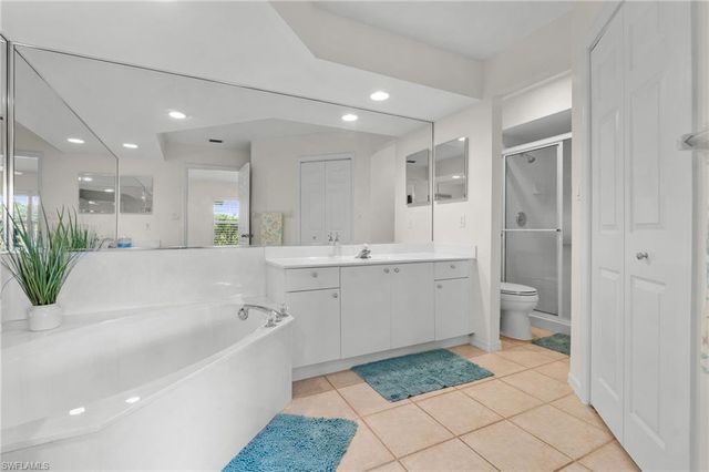 4907 Europa DR, Naples, FL 34105