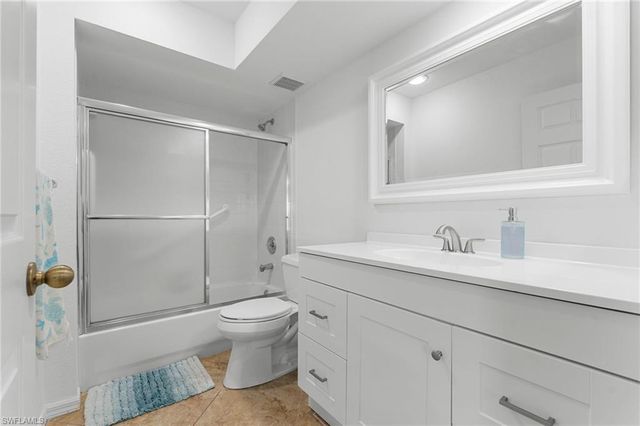 4907 Europa DR, Naples, FL 34105