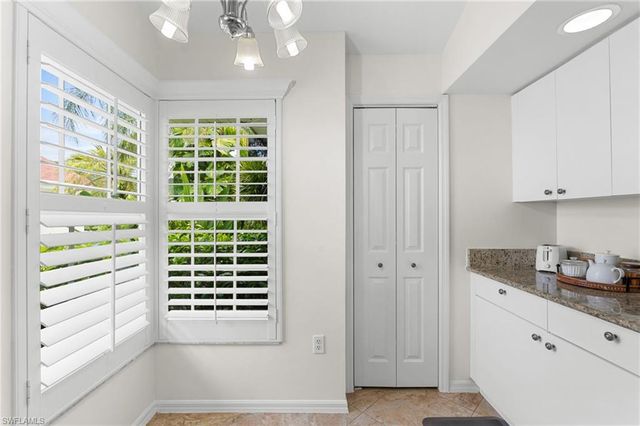 4907 Europa DR, Naples, FL 34105