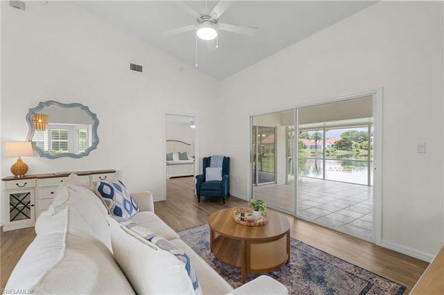 4907 Europa DR, Naples, FL 34105