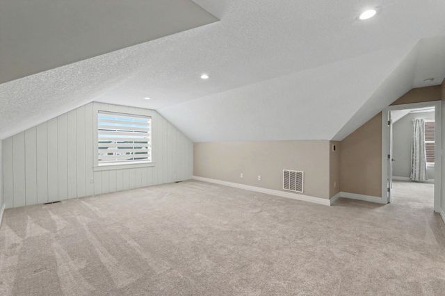 3741 N Bedford St, Wichita, KS 67226