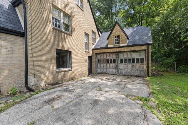 4565 Spring Brook Road, Rockford, IL 61114