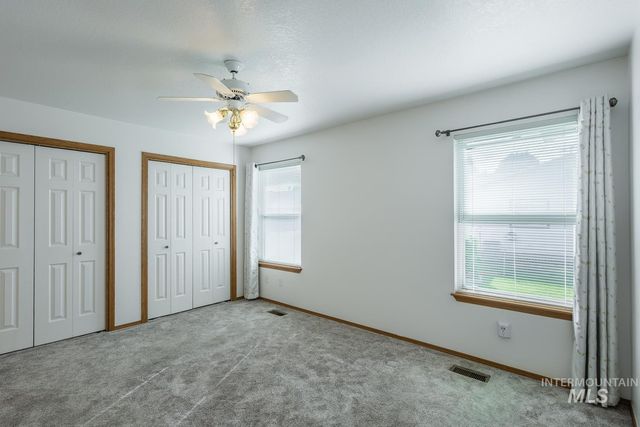 346 B St, Nampa, ID 83651