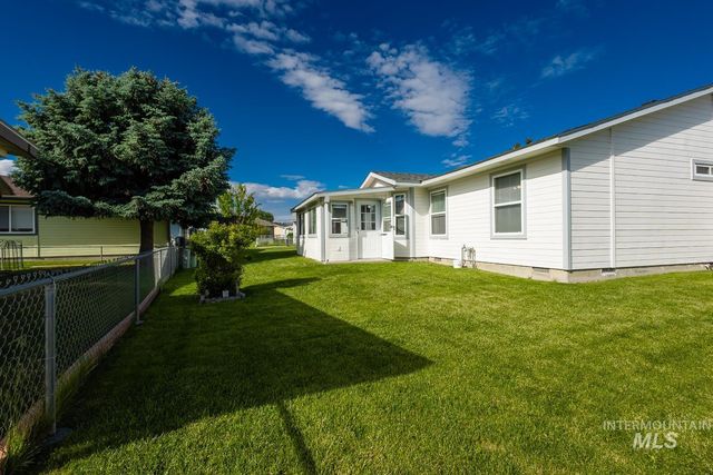 346 B St, Nampa, ID 83651